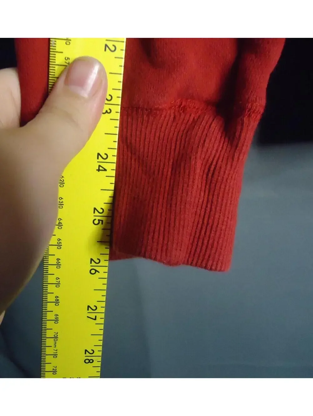 IZOD Red Sweater Long Sleeve Crew Neck Pullover Cotton Blend Mens Size Medium